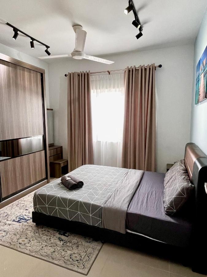 Apartment in Ladang Tok Pelam Kuala Terengganu Bagian luar foto